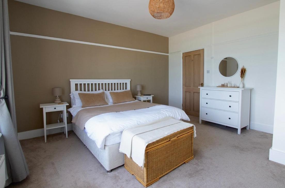 Beach View, 4 Bedroom House Opposite The Sea! Sleeps 10 ساندجيت المظهر الخارجي الصورة